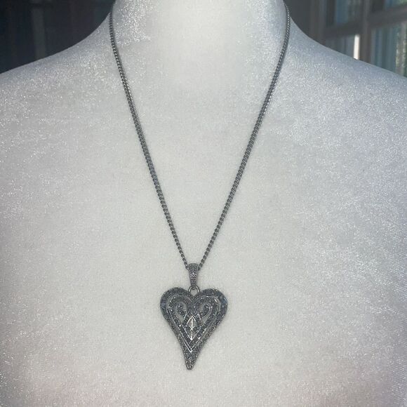 Silver Large Heart Necklace with Beautiful Silver Engraved Stones - Picture 1 of 4
